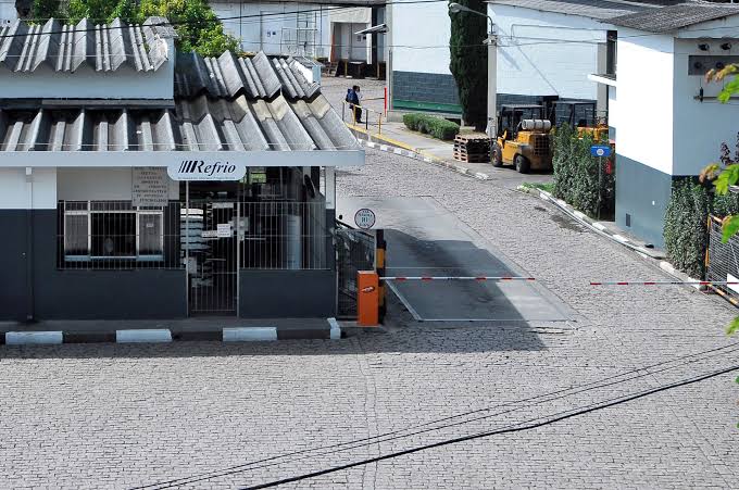 REFRIO abre vagas para eletricistas na Região